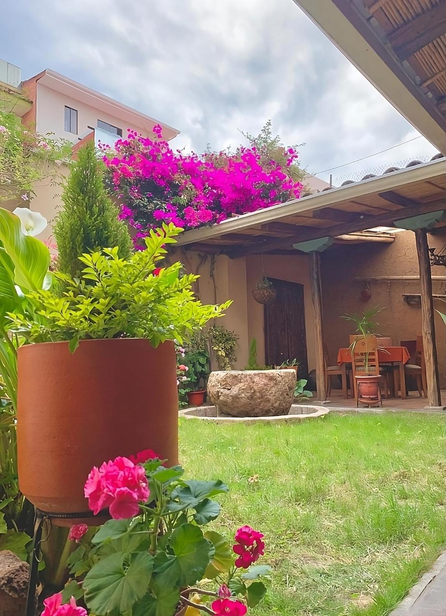Hotel Ines Maria Куенка Екстериор снимка