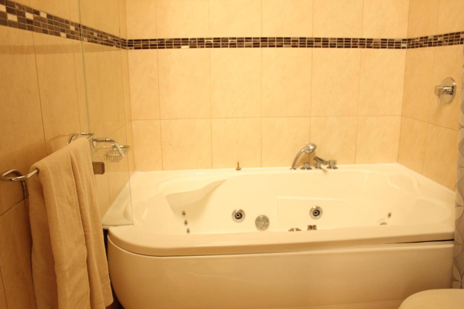 Hotel Ines Maria Куенка Екстериор снимка