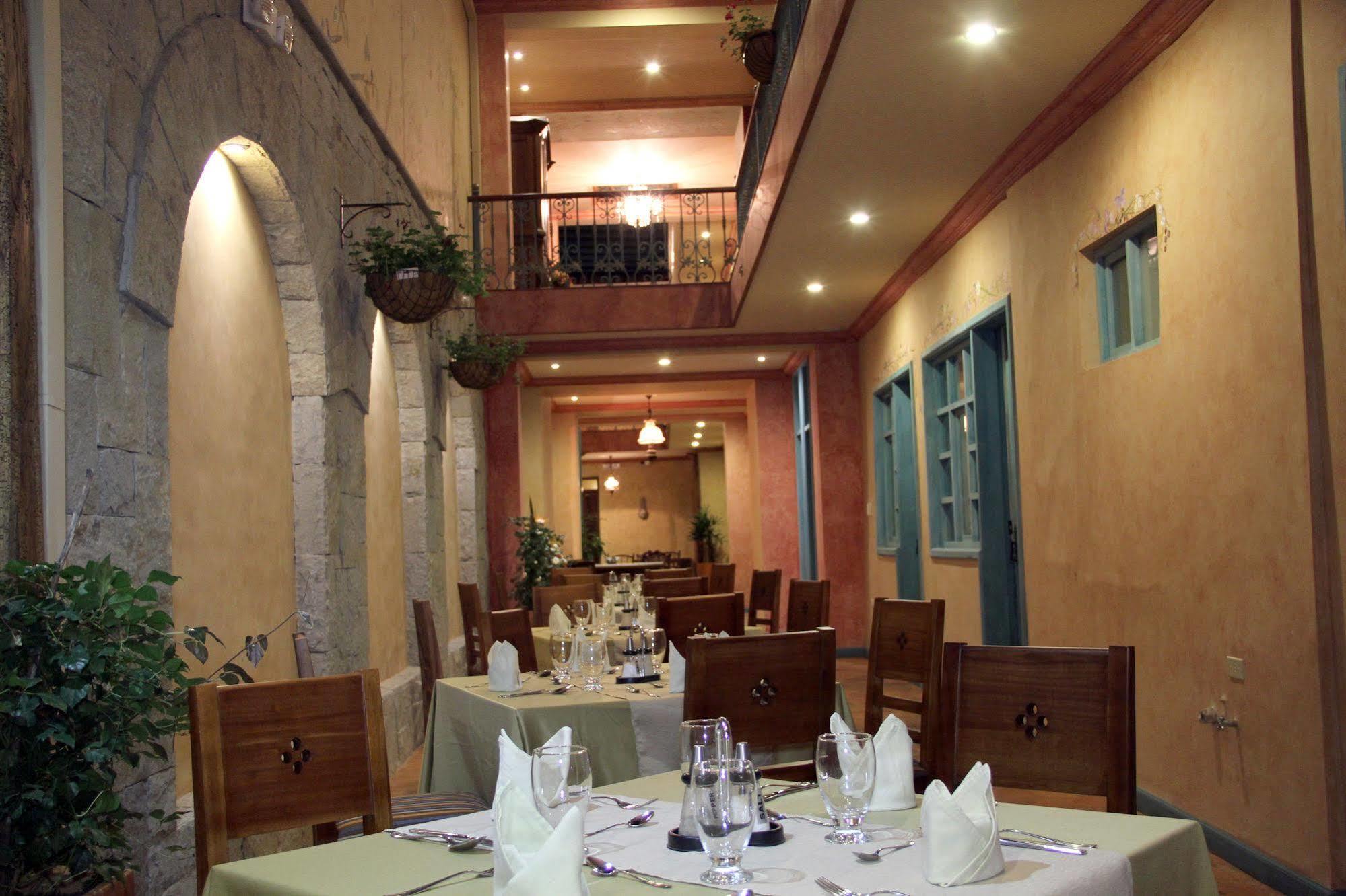 Hotel Ines Maria Куенка Екстериор снимка